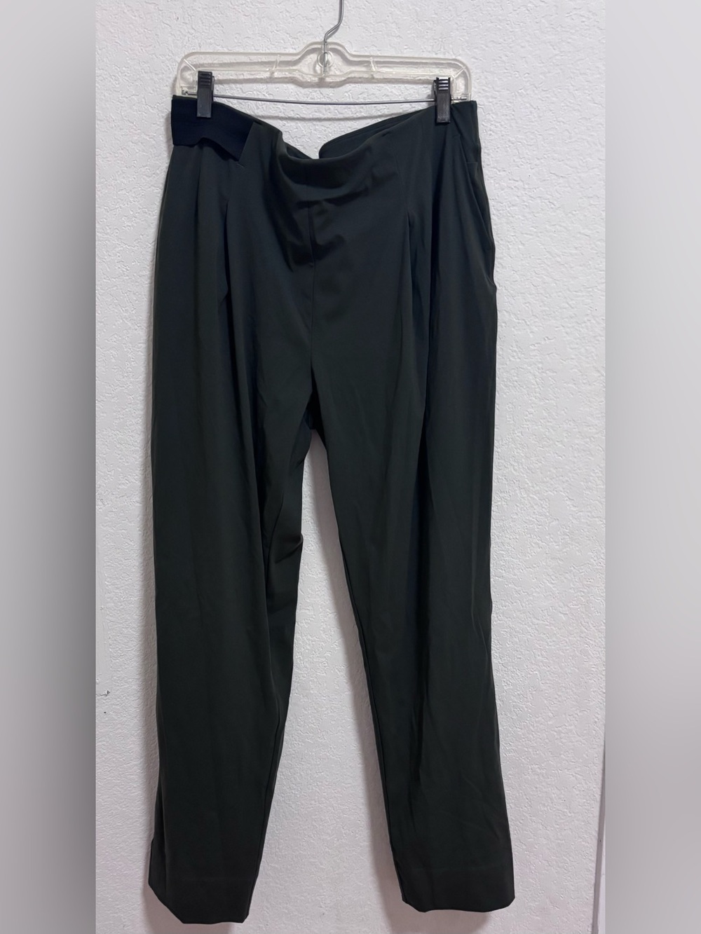 ADAY turn it up pants green